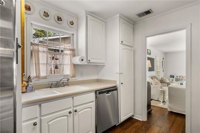 205 Wacker Lane S, Mobile, AL 36608