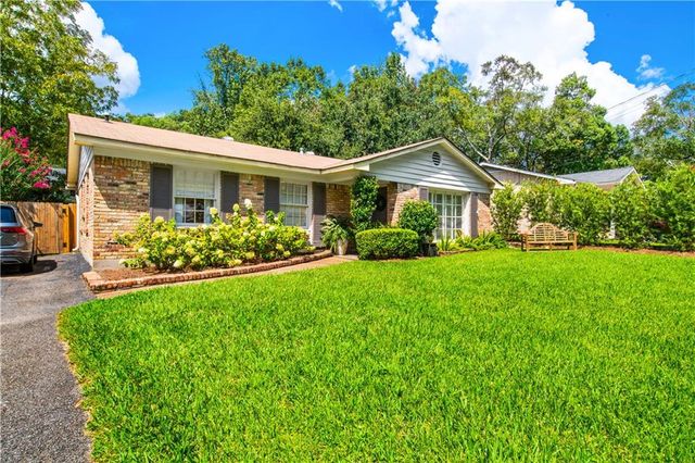 205 Wacker Lane S, Mobile, AL 36608