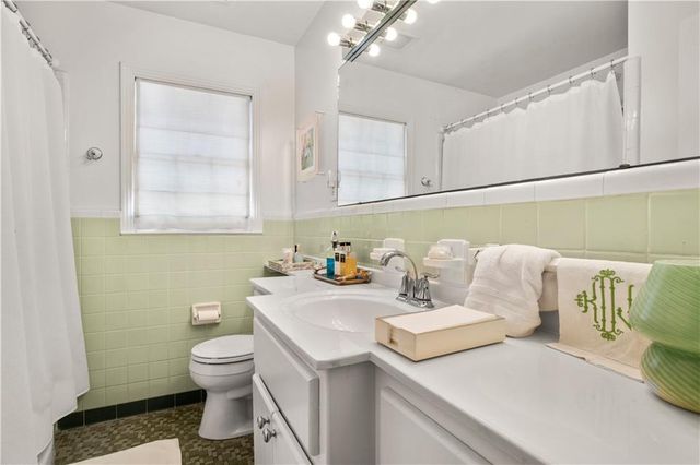 205 Wacker Lane S, Mobile, AL 36608
