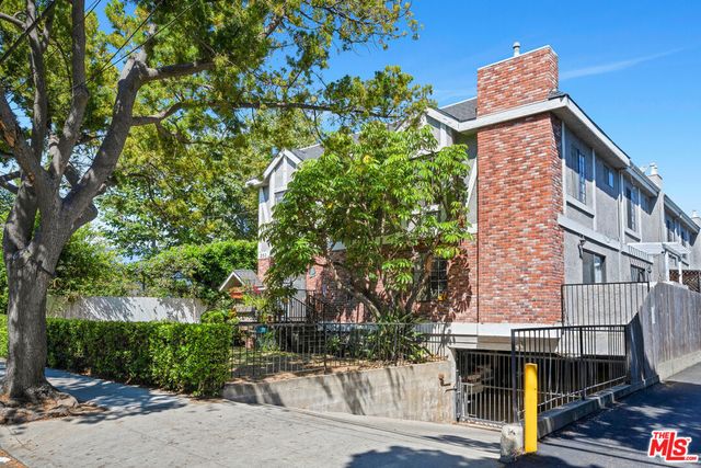2519 Kansas Avenue 107, Santa Monica, CA 90404