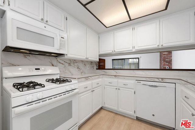 2519 Kansas Avenue 107, Santa Monica, CA 90404