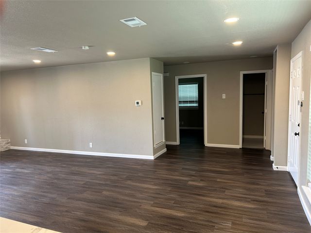 3837 Burning Tree Lane, Garland, TX 75042