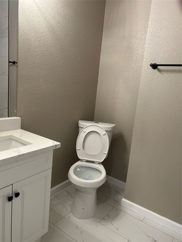 3837 Burning Tree Lane, Garland, TX 75042