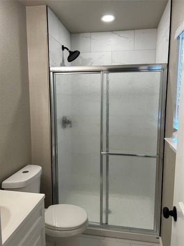 3837 Burning Tree Lane, Garland, TX 75042