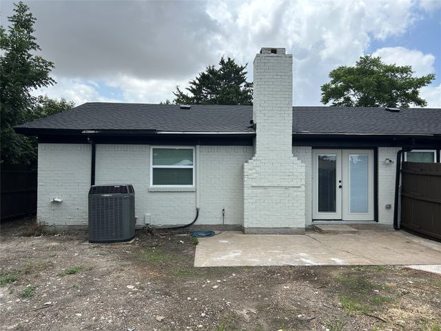 3837 Burning Tree Lane, Garland, TX 75042