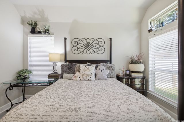 1817 DURHAM PARK, Bulverde, TX 78163