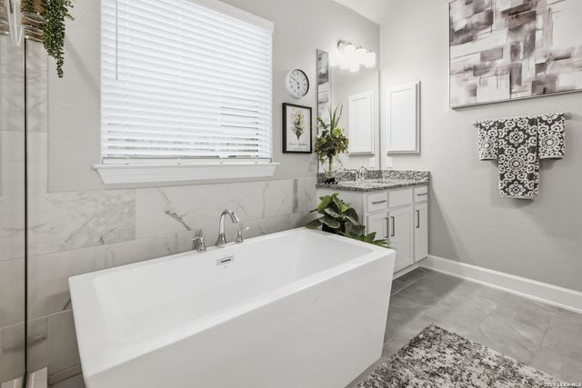 1817 DURHAM PARK, Bulverde, TX 78163