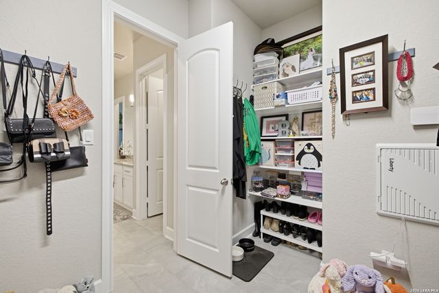 1817 DURHAM PARK, Bulverde, TX 78163