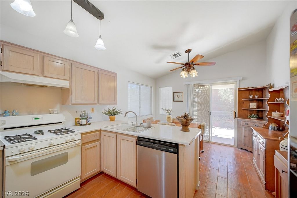 3048 Sierra Ridge Drive, Las Vegas, NV 89156 — photo 3
