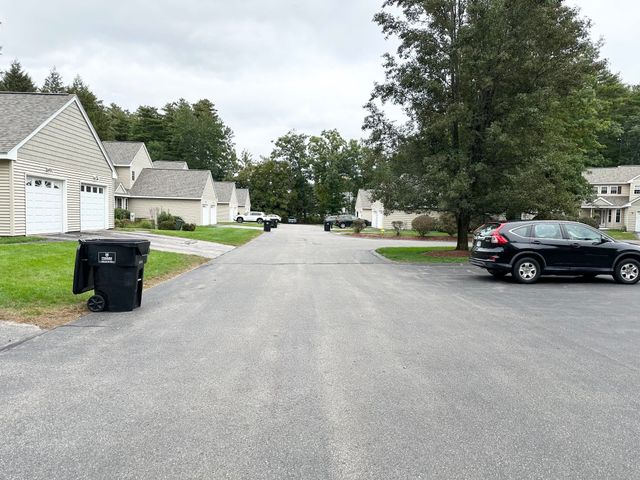 28 Penacook Terrace, Merrimack, NH 03054