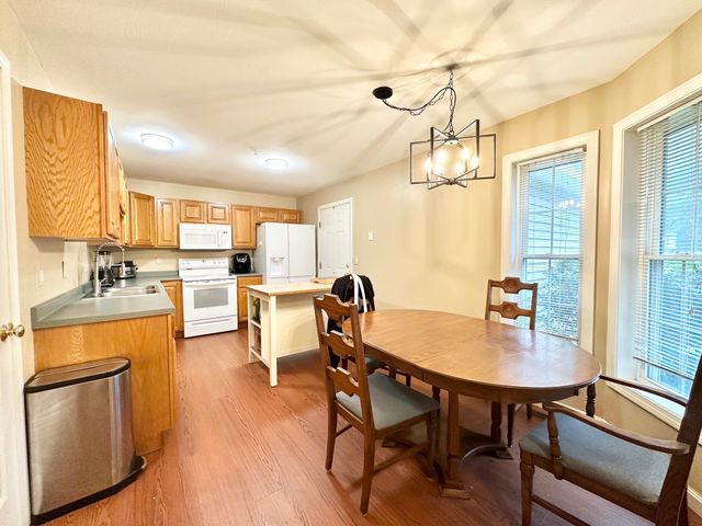 28 Penacook Terrace, Merrimack, NH 03054