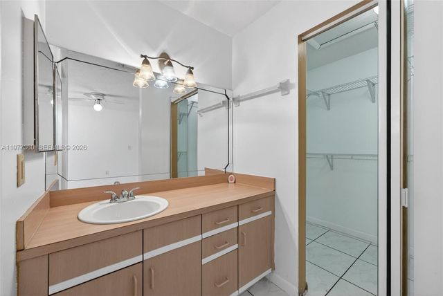 7680 SW 156th Ct B115, Miami, FL 33193