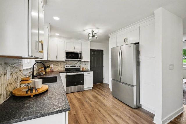 7230 Barret Road, West Chester, OH 45069