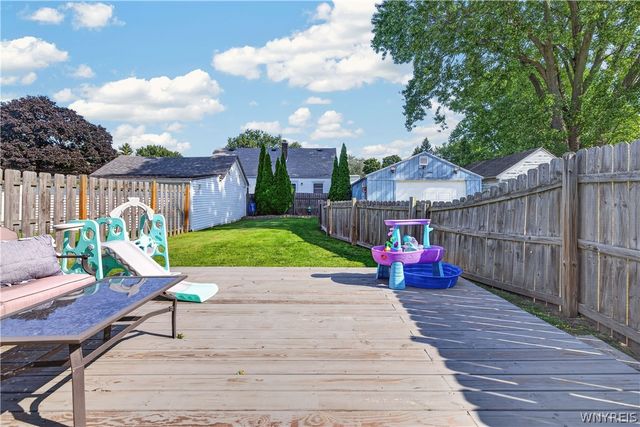 8306 Pershing Avenue, Niagara Falls, NY 14304