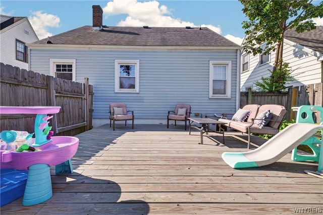 8306 Pershing Avenue, Niagara Falls, NY 14304