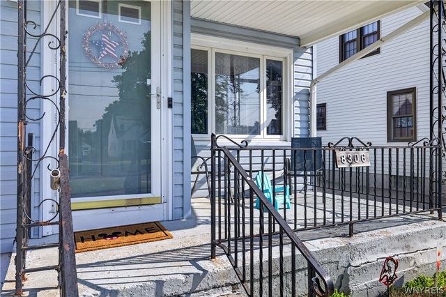 8306 Pershing Avenue, Niagara Falls, NY 14304