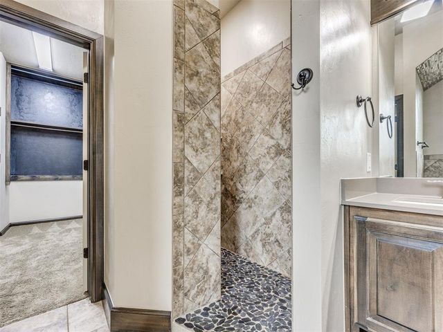 4232 Hackney Wick Road, Norman, OK 73072