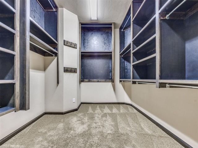 4232 Hackney Wick Road, Norman, OK 73072