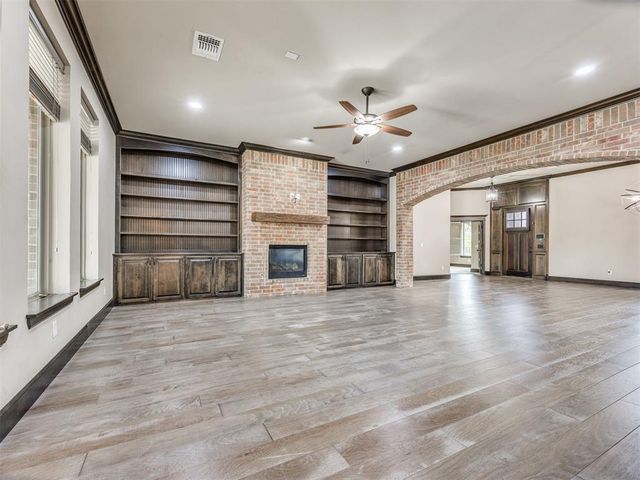 4232 Hackney Wick Road, Norman, OK 73072