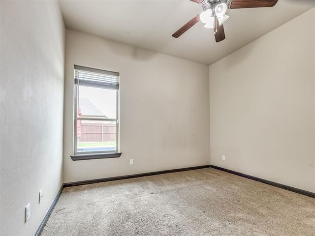 4232 Hackney Wick Road, Norman, OK 73072