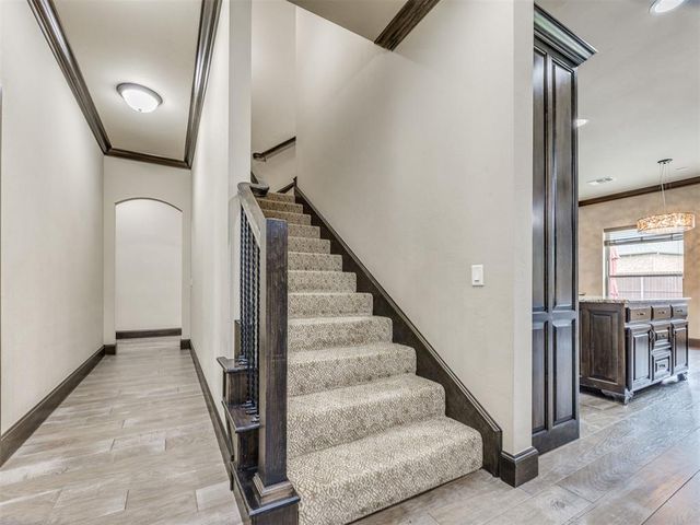 4232 Hackney Wick Road, Norman, OK 73072