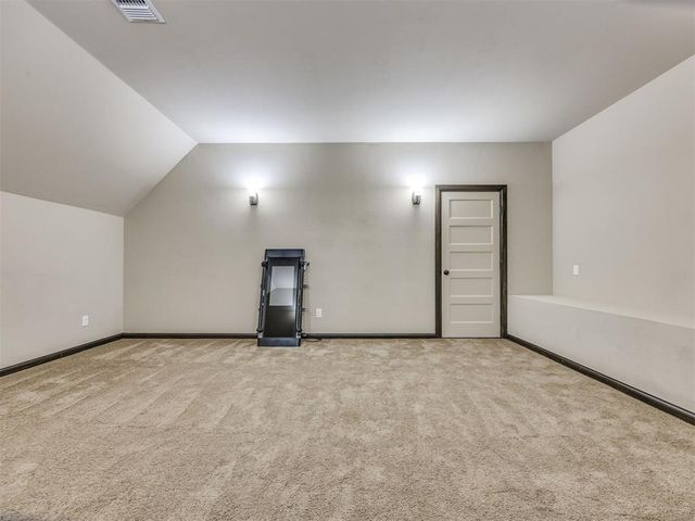 4232 Hackney Wick Road, Norman, OK 73072
