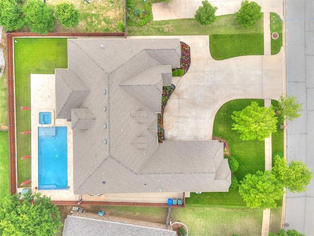 4232 Hackney Wick Road, Norman, OK 73072