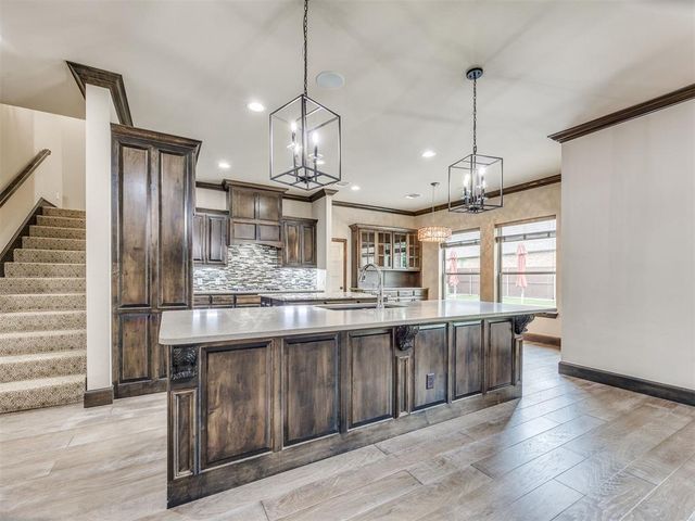 4232 Hackney Wick Road, Norman, OK 73072