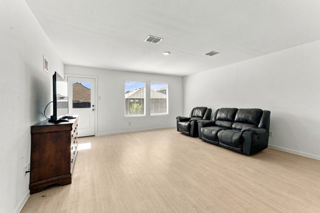 1948 Kiwi Drive, Royse City, TX 75189