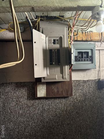 1010 E Olive Street, Staunton, IL 62088