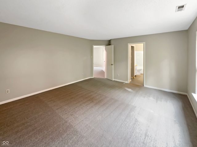 8945 Poppy Lane, Indianapolis, IN 46231