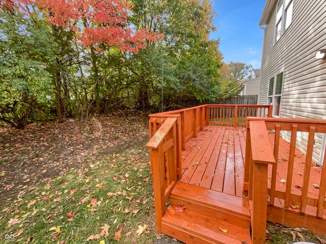 8945 Poppy Lane, Indianapolis, IN 46231