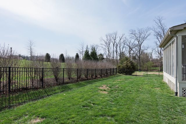 105 Carly Close, W, Hendersonville, TN 37075