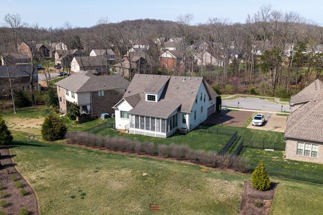 105 Carly Close, W, Hendersonville, TN 37075