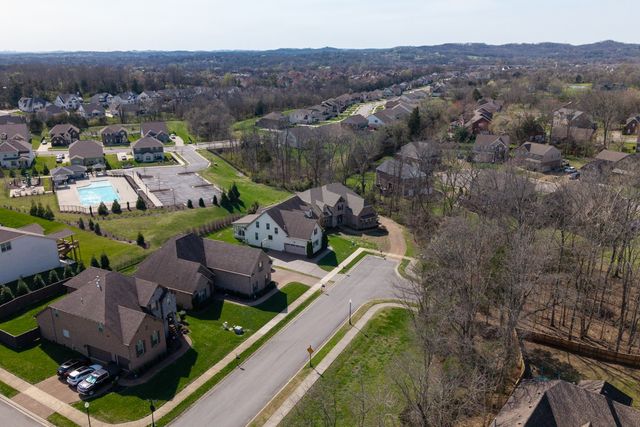 105 Carly Close, W, Hendersonville, TN 37075