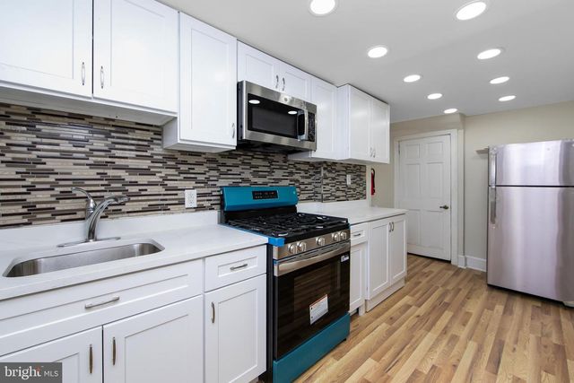 3156 ALABAMA RD, Camden, NJ 08104