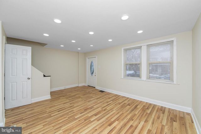 3156 ALABAMA RD, Camden, NJ 08104