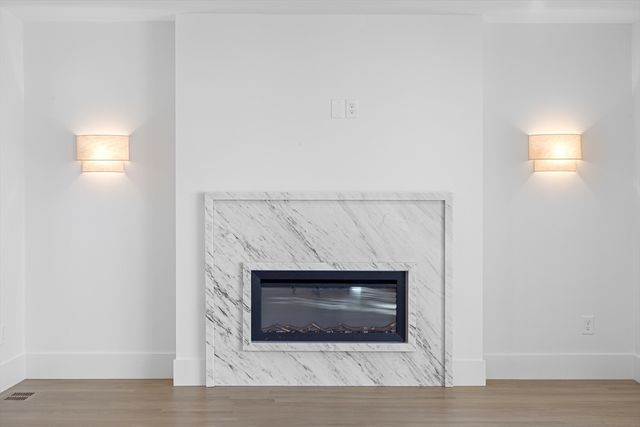 19 Laurel Hill Ln, Winchester, MA 01890