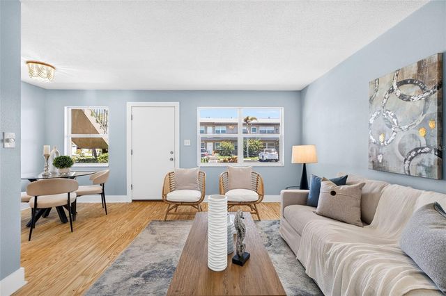 2 CAUSEWAY BOULEVARD 102, Dunedin, FL 34698