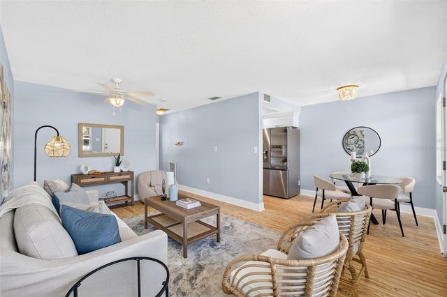 2 CAUSEWAY BOULEVARD 102, Dunedin, FL 34698