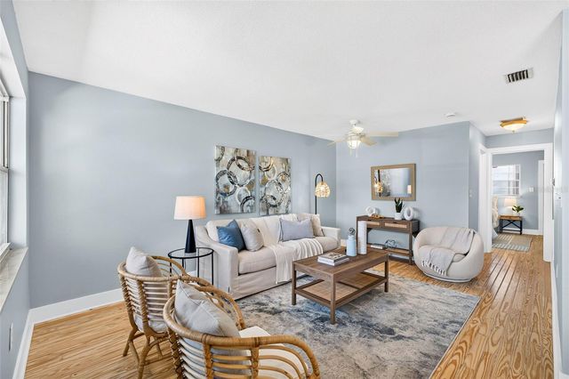 2 CAUSEWAY BOULEVARD 102, Dunedin, FL 34698