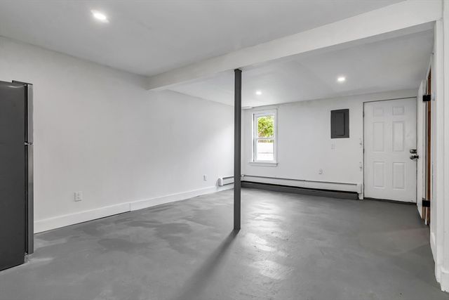 15 Crescent St D, Lawrence, MA 01841