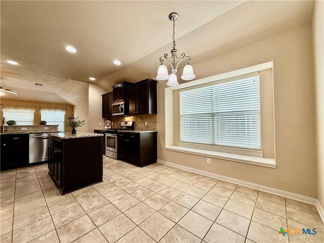 237 Cobble Stone Court, Victoria, TX 77904