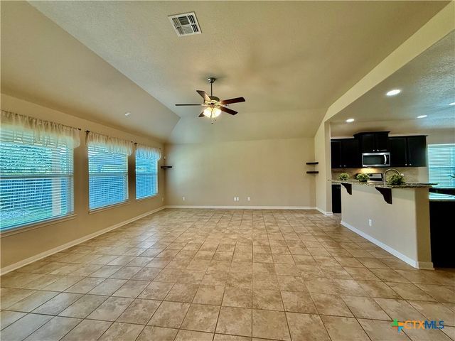 237 Cobble Stone Court, Victoria, TX 77904