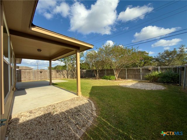 237 Cobble Stone Court, Victoria, TX 77904