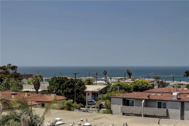1140 Fisher Avenue, Manhattan Beach, CA 90266