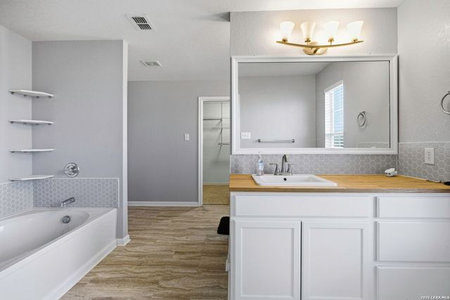 414 Spruce Breeze, San Antonio, TX 78245