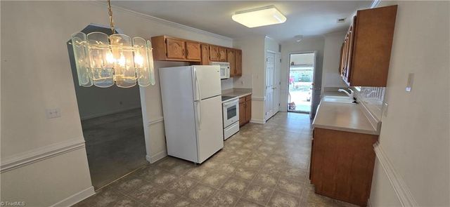 4758 Eagle Path, Winston-salem, NC 27127