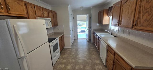 4758 Eagle Path, Winston-salem, NC 27127