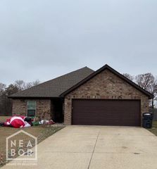 3835 Turfway Drive 3839, Jonesboro, AR 72404